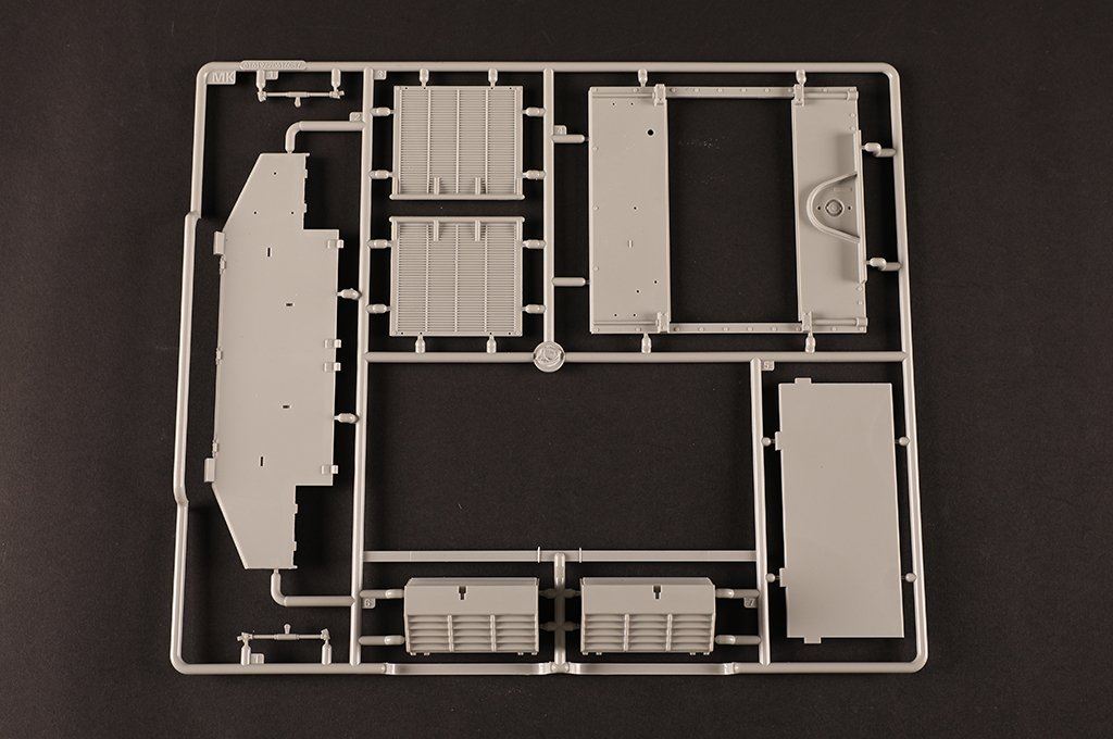 I Love Kit 61620 M4A3E8 Medium Tank - Late 1/16 – zdjęcie 7
