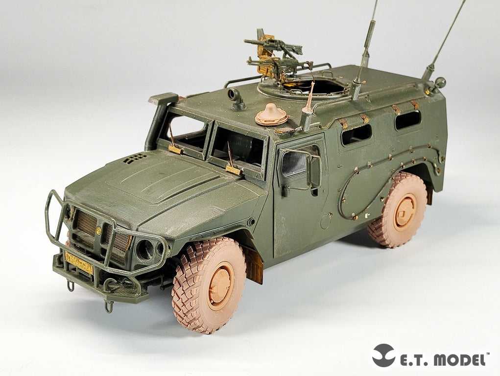 ET Model P35-274 Russian Breakwater Electronic Jamming System 1/35 – image 4