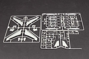 Trumpeter 01650 F-100F Super Sabre 1/72 – zdjęcie 2
