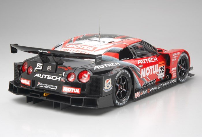 Tamiya 24308 Xanavi Nismo GT-R (R35) 1/24 – zdjęcie 3