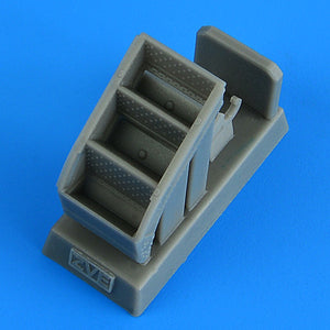 Quickboost QB49062 Mil Mi-8MT/Mi-17 entry stairs Zvezda 1/48